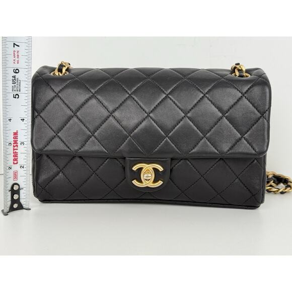 Chanel Timeless Classic Flap Medium Quilted Leather Shoulder Bag Black with Gold - Picture 11 of 16